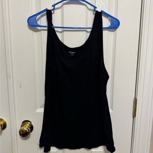 black tank top